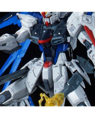 Gundam Freedom ZGMF-X10A : Mobile Suit Gundam SEED Destiny - MG - Ver. 2  | 1/100 | Bandai
