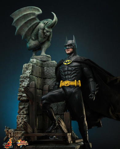 Batman 1989 : MMS693 - Deluxe Version - Sixth Scale Figure | Hot Toys
