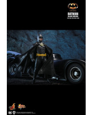 Batman 1989 : MMS693 - Deluxe Version - Sixth Scale Figure | Hot Toys