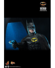 Batman 1989 : MMS693 - Deluxe Version - Sixth Scale Figure | Hot Toys