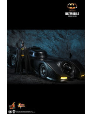 Batmobile : Batman 1989 - MMS694 - Sixth Scale Figure | Hot Toys