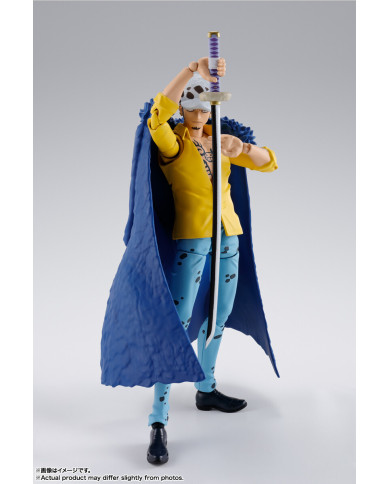 Trafalgar Law One Piece The Raid on Onigashima  S.H. Figuarts Bandai